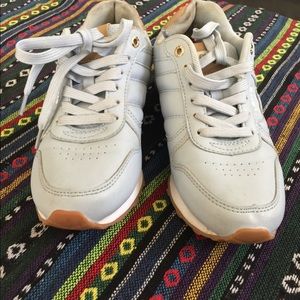 Women’s Levi’s shoes